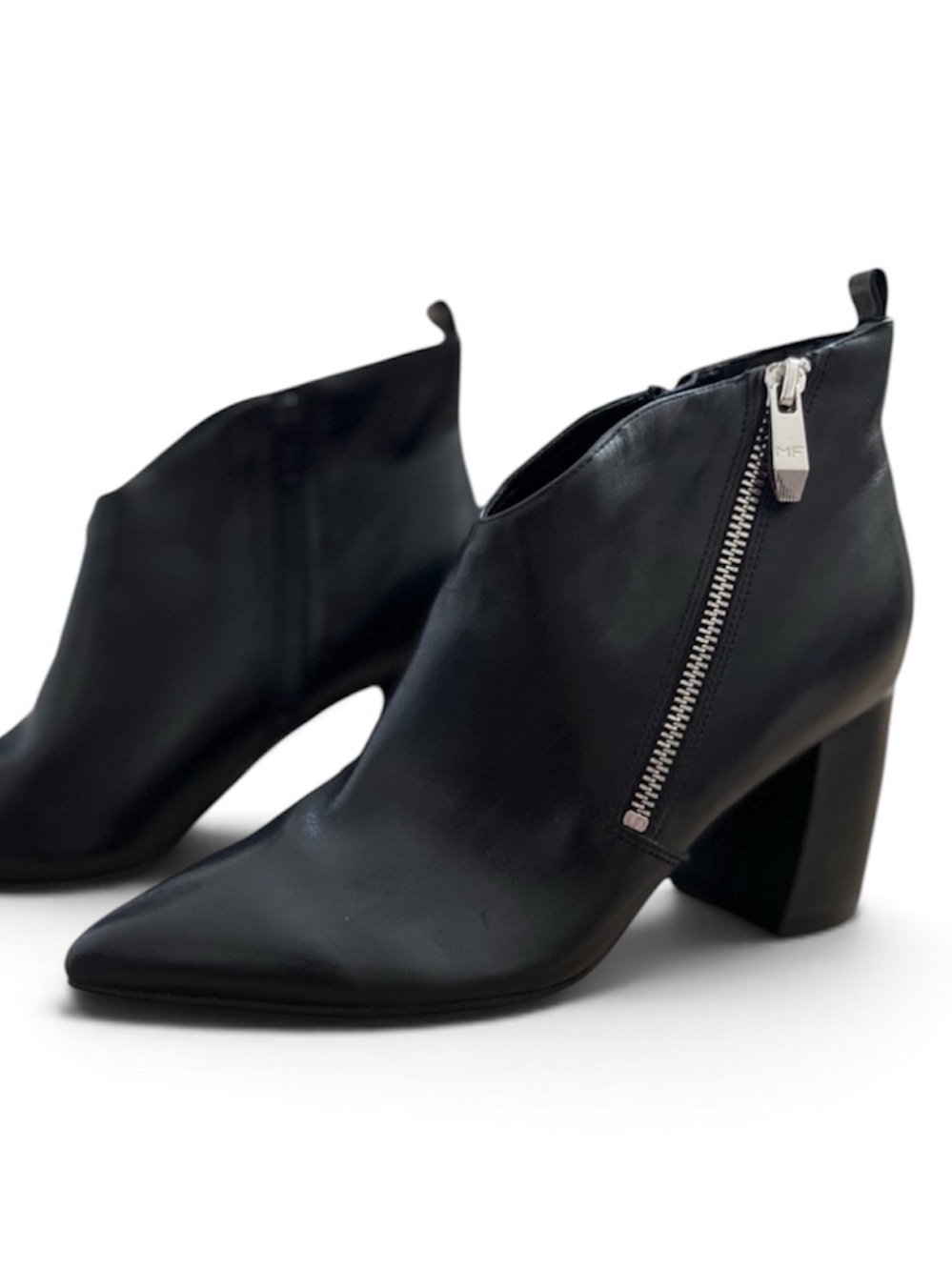 Marc Fisher Black Leather  Pointed Toe Ankle Boot Booties Zipper High Heel 10